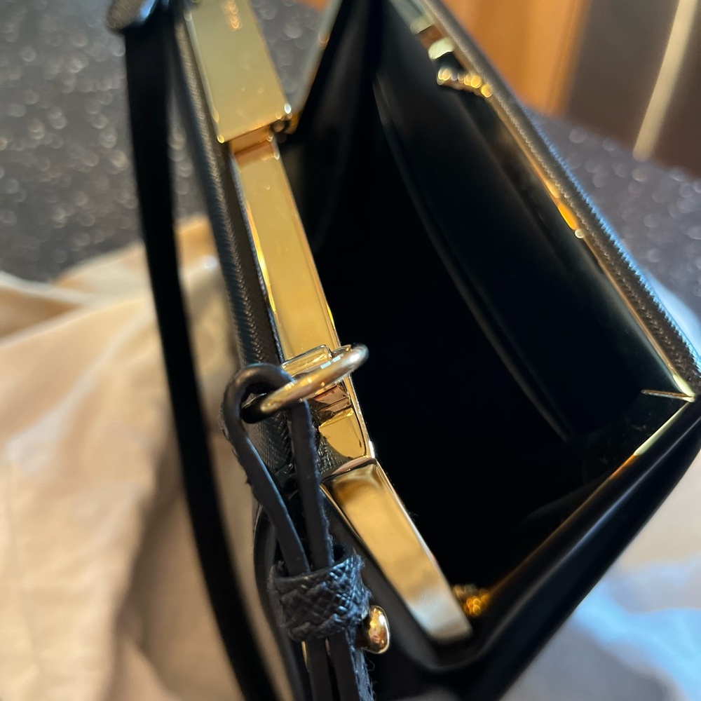 PRADA NWOT - Picture 6 of 13